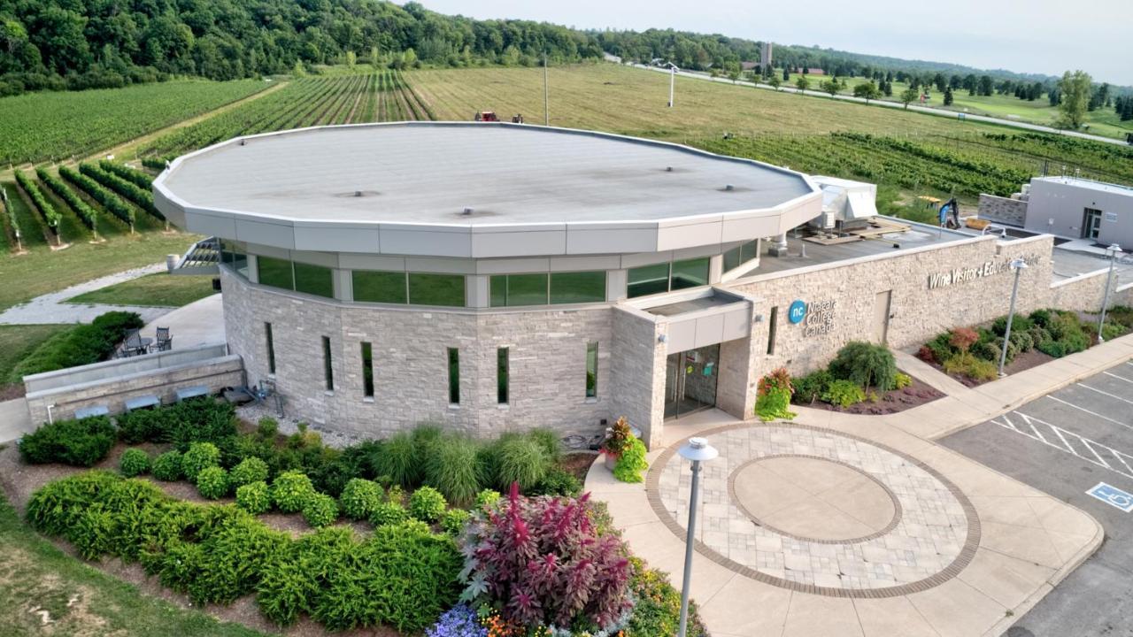 Residence & Conference Centre - Niagara-On-The-Lake Saint Catharines ภายนอก รูปภาพ