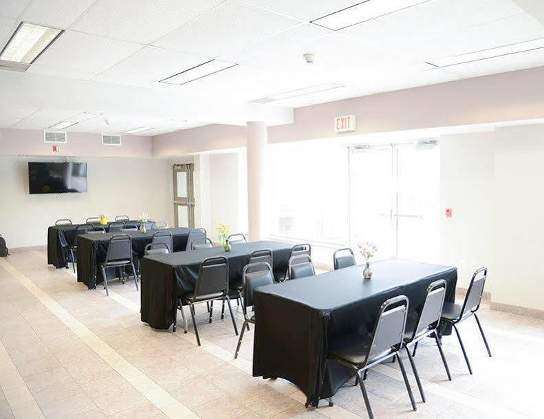 Residence & Conference Centre - Niagara-On-The-Lake Saint Catharines ภายนอก รูปภาพ